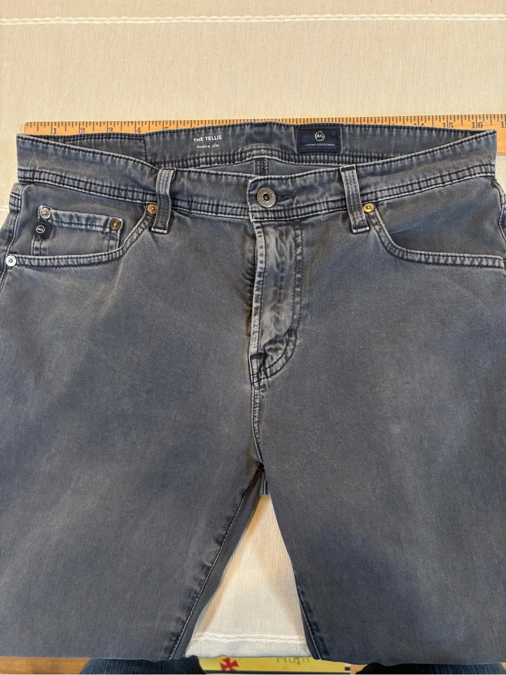 AG Adriano Goldschmied The Tellis Modern Slim Jeans Gray Faded 33x34